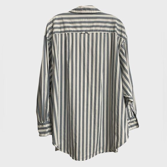 Ava & Viv Striped Button Up Shirt Women's Size 1X Grey White Collared Pocket - Picture 10 of 16